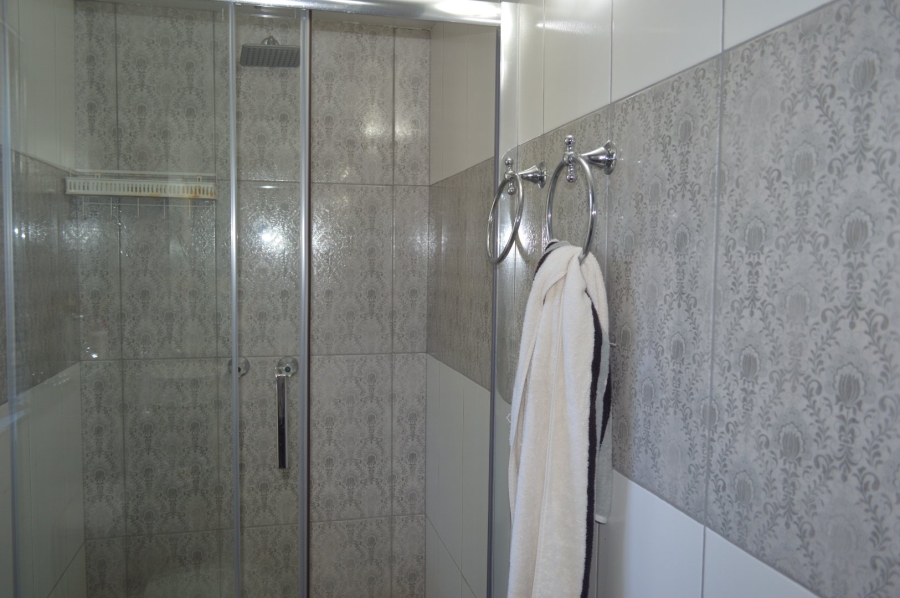 4 Bedroom Property for Sale in Doringkruin North West